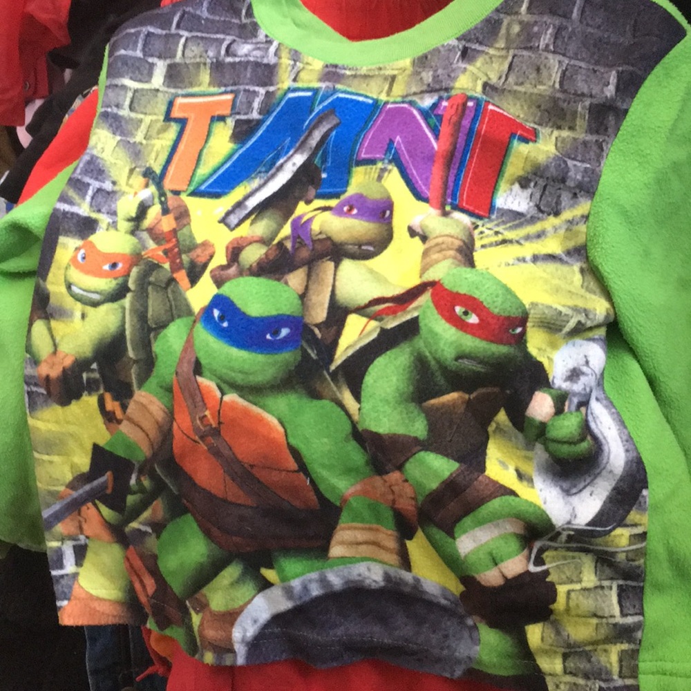 Boys tmnt fleece pajama top 4/5